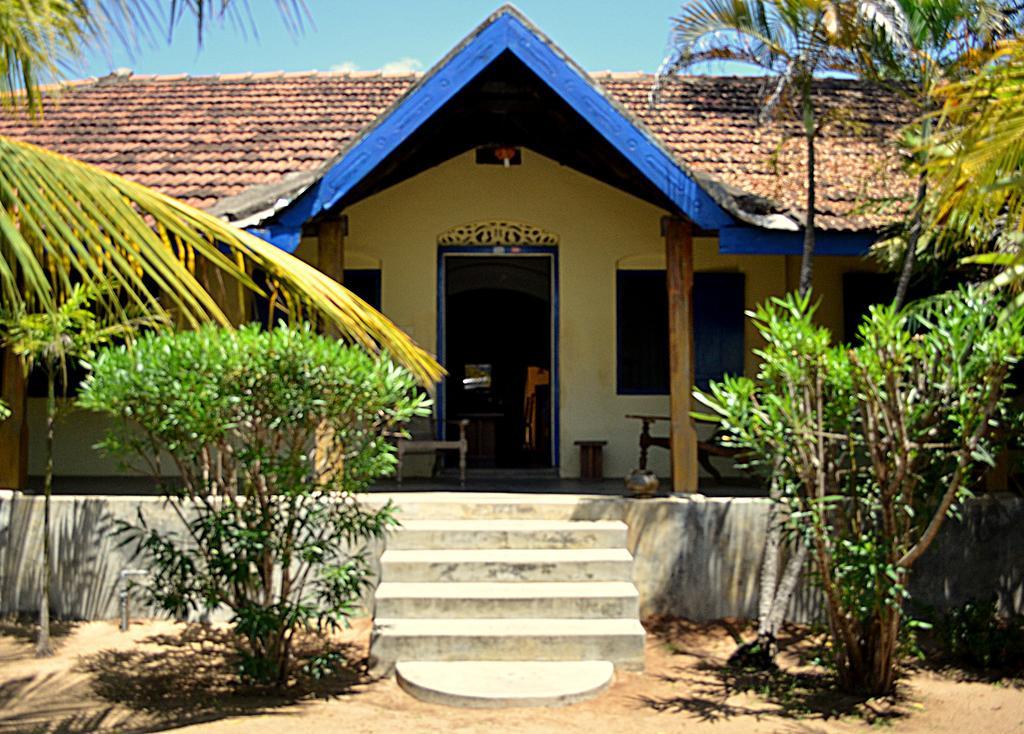 15Lmd Villa In Front Of The Lagoon Batticaloa Buitenkant foto