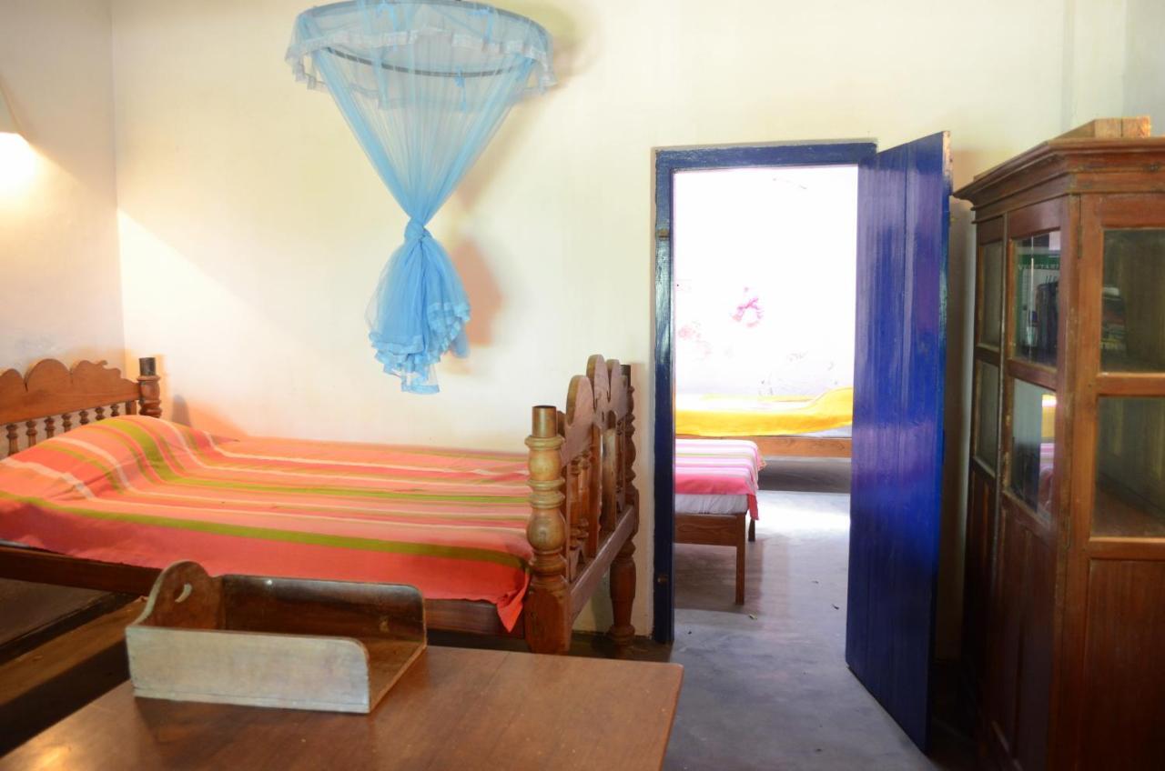 15Lmd Villa In Front Of The Lagoon Batticaloa Buitenkant foto